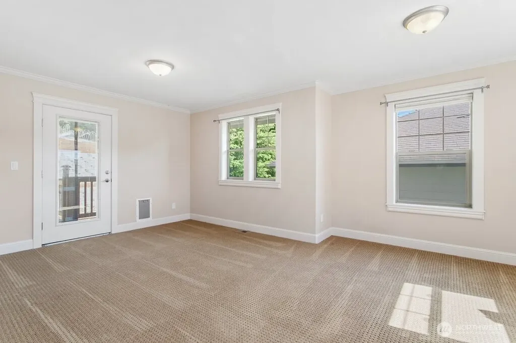 33408 42nd Avenue SW Federal Way WA 98023