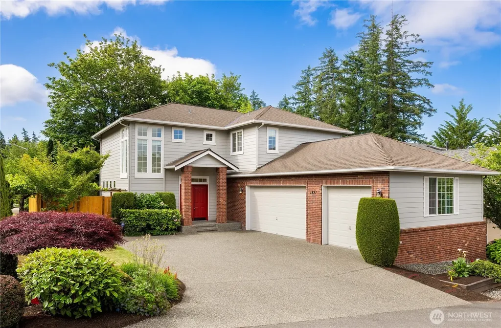 1421 225th Place SE Sammamish WA 98075