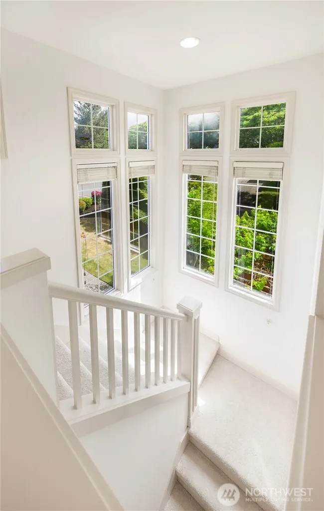 1421 225th Place SE Sammamish WA 98075