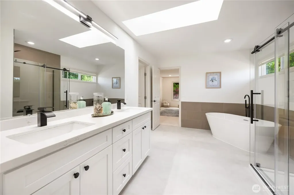 1421 225th Place SE Sammamish WA 98075