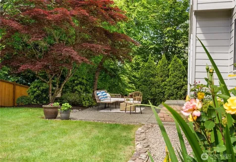 1421 225th Place SE Sammamish WA 98075
