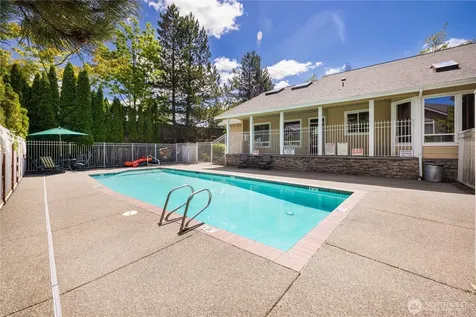 1421 225th Place SE Sammamish WA 98075