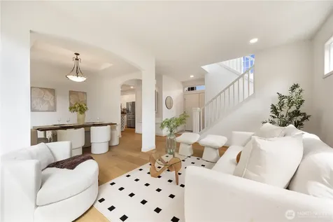 1421 225th Place SE Sammamish WA 98075