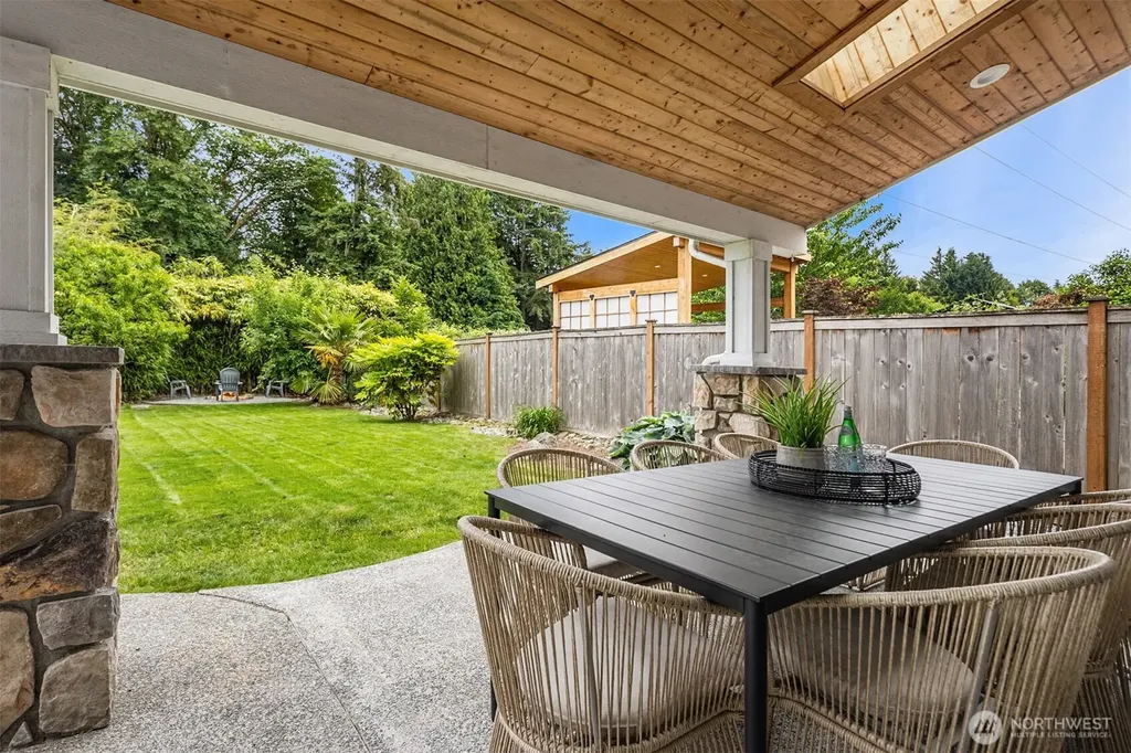 8728 124th Avenue NE Kirkland WA 98033