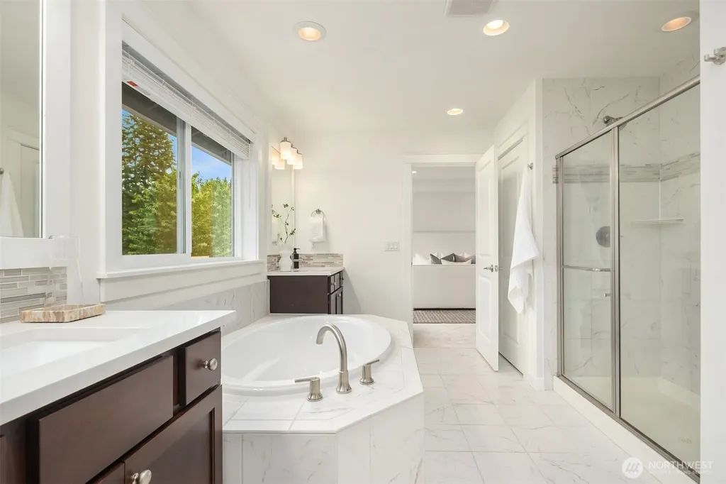 8728 124th Avenue NE Kirkland WA 98033
