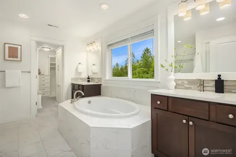 8728 124th Avenue NE Kirkland WA 98033