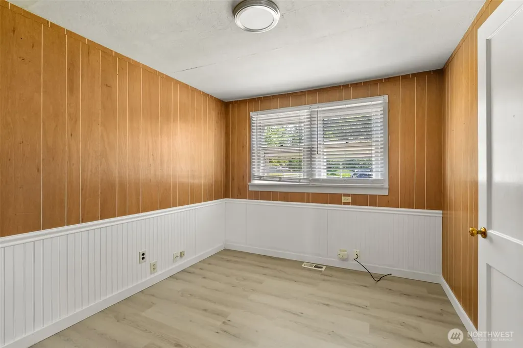 2705 Hidden Cove Lane NW Olympia WA 98502