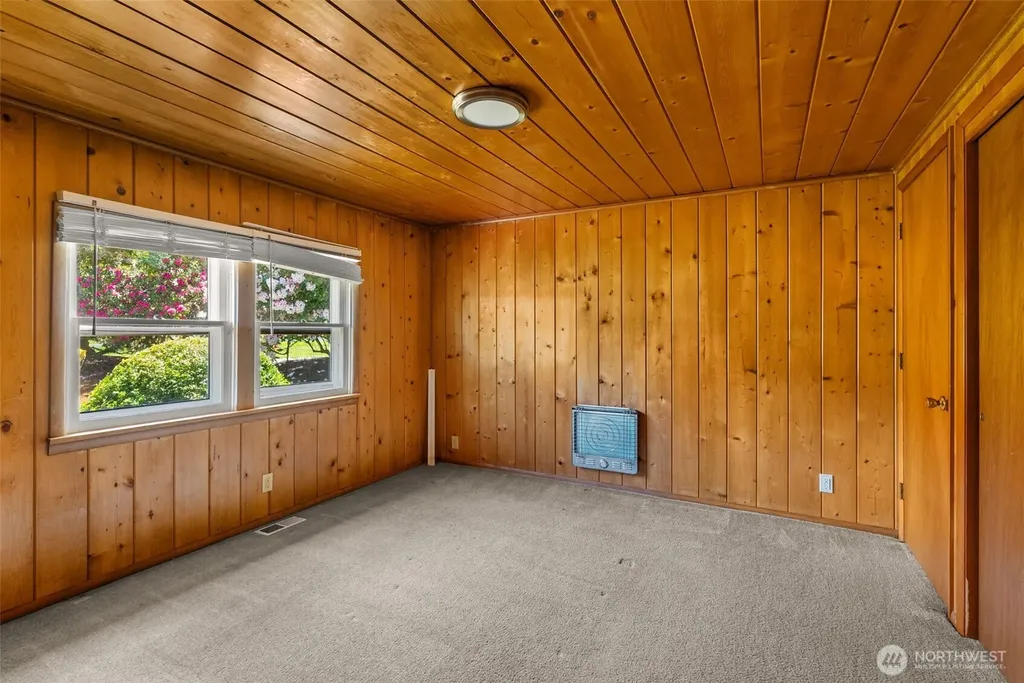2705 Hidden Cove Lane NW Olympia WA 98502
