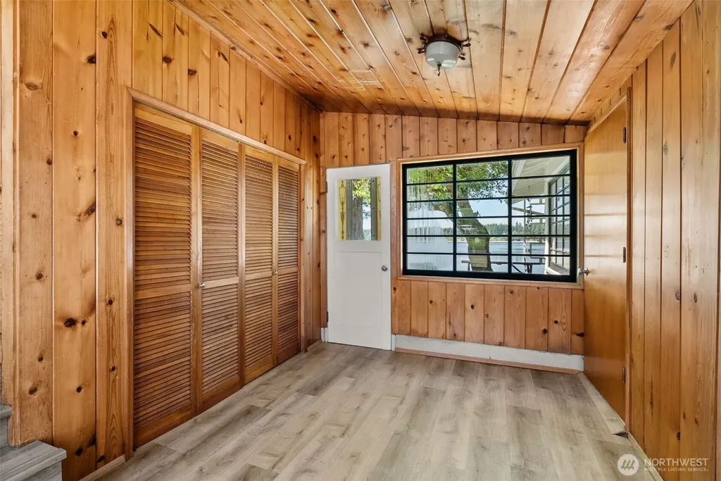 2705 Hidden Cove Lane NW Olympia WA 98502