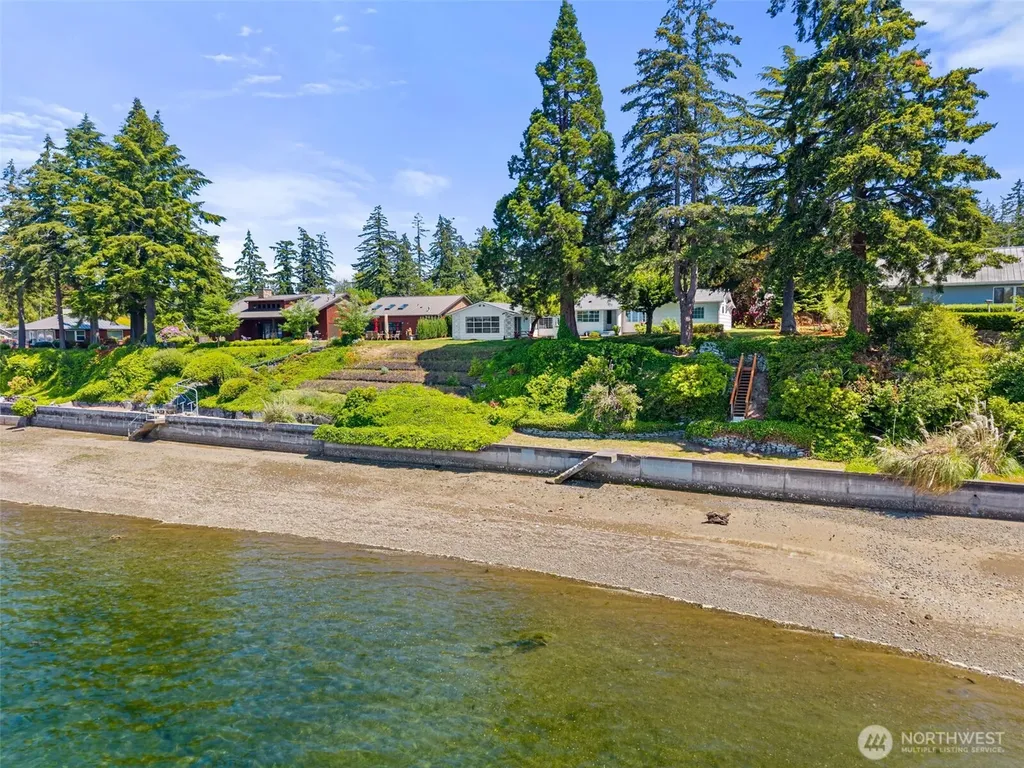 2705 Hidden Cove Lane NW Olympia WA 98502