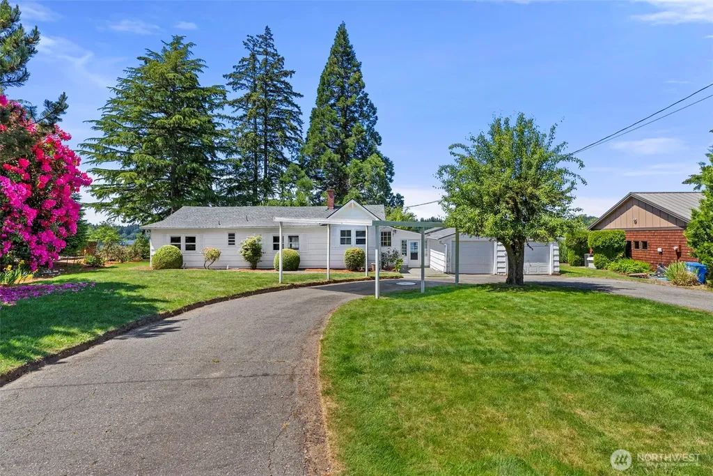2705 Hidden Cove Lane NW Olympia WA 98502