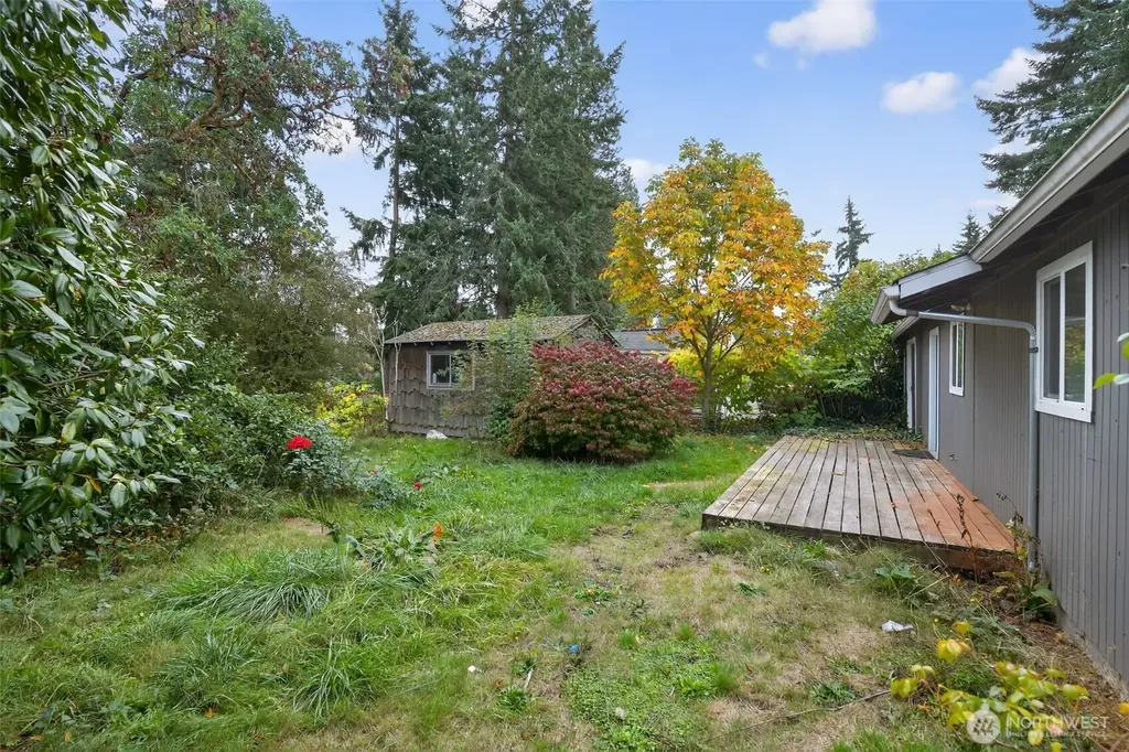 30548 5th Avenue SW Federal Way WA 98023