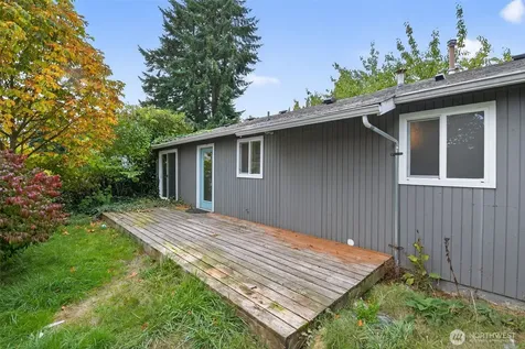 30548 5th Avenue SW Federal Way WA 98023