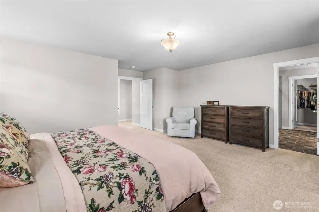 2022 Mayes Road SE Lacey WA 98503