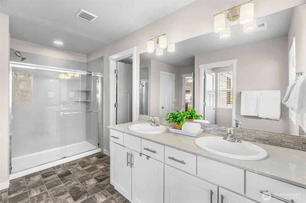 2022 Mayes Road SE Lacey WA 98503