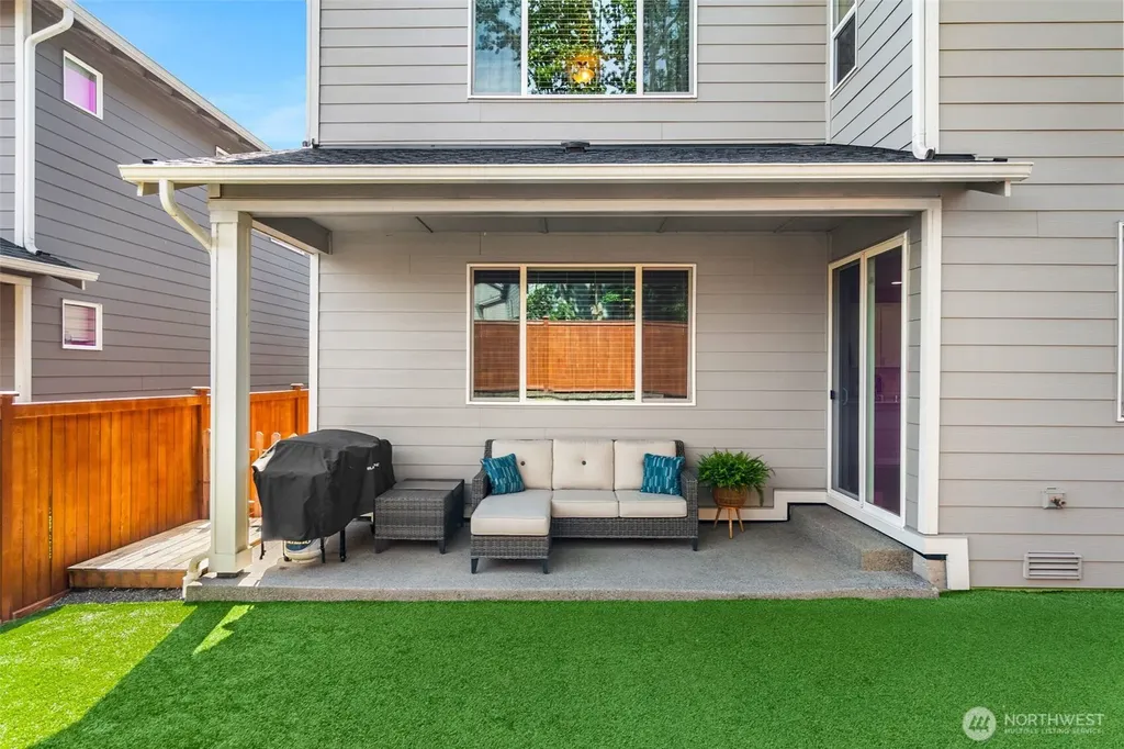 2022 Mayes Road SE Lacey WA 98503