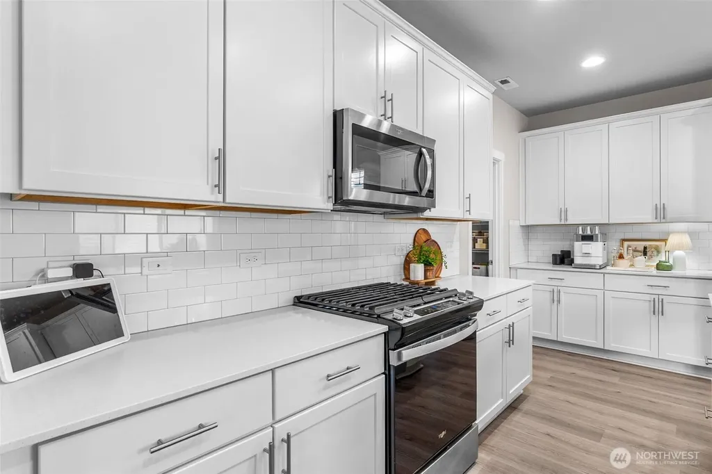 2022 Mayes Road SE Lacey WA 98503