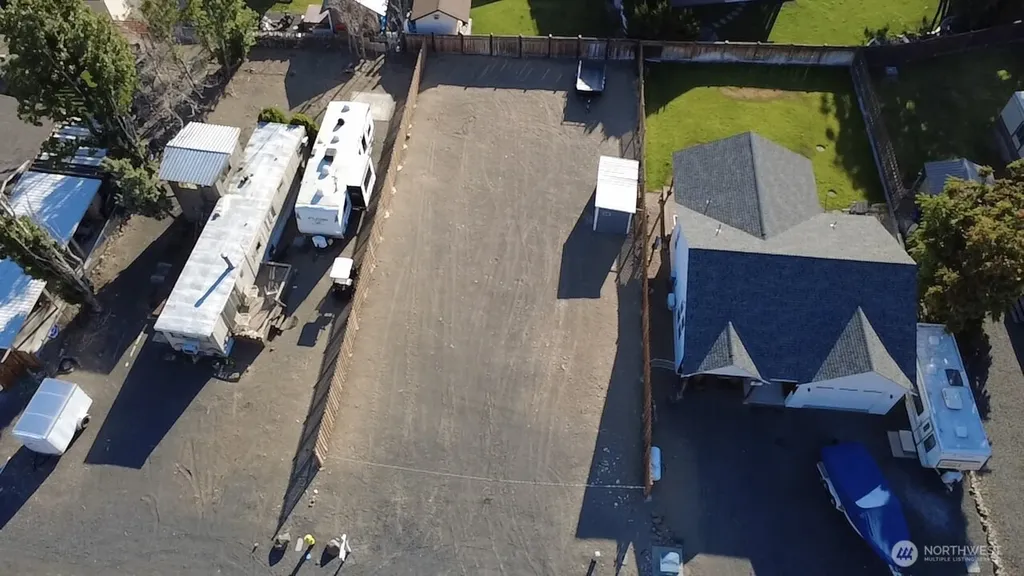 826 SW Chukar Place Quincy WA 98848