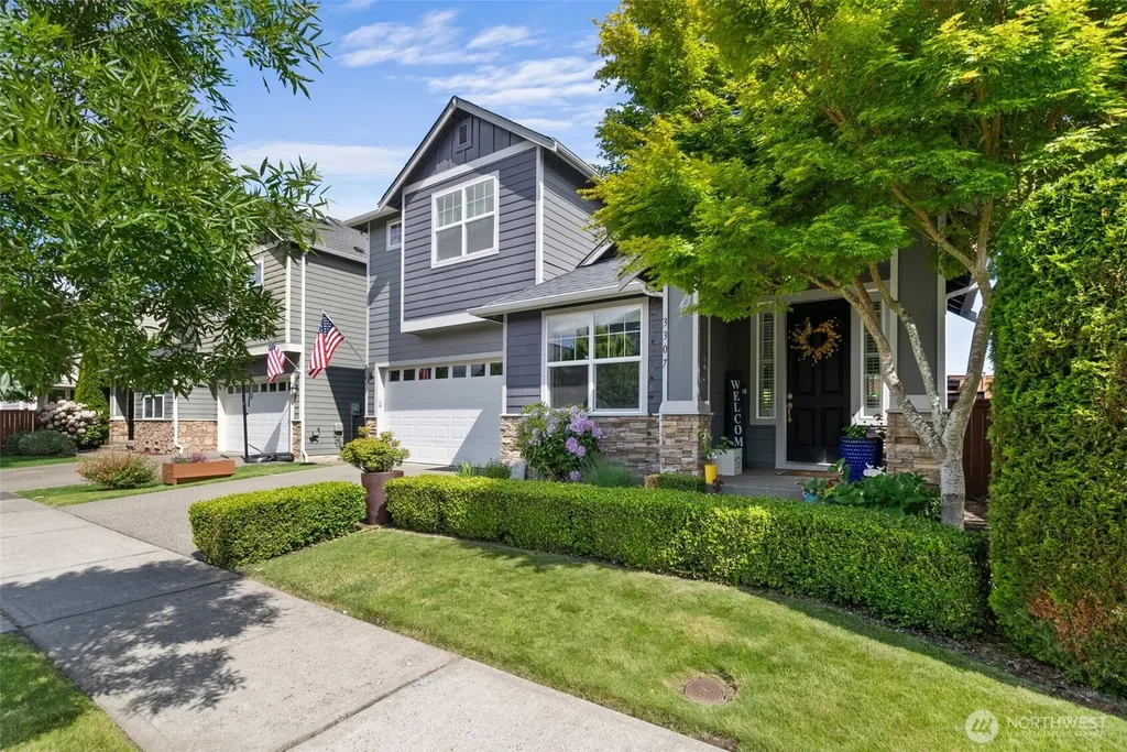 3307 Highlands Boulevard Puyallup WA 98372