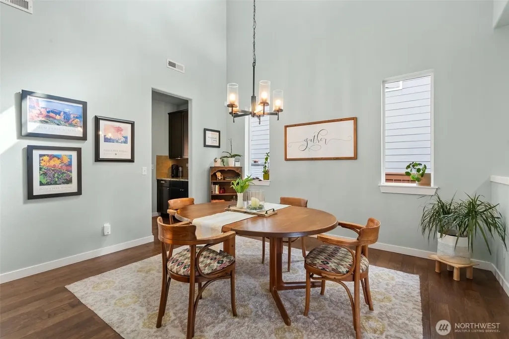 3307 Highlands Boulevard Puyallup WA 98372