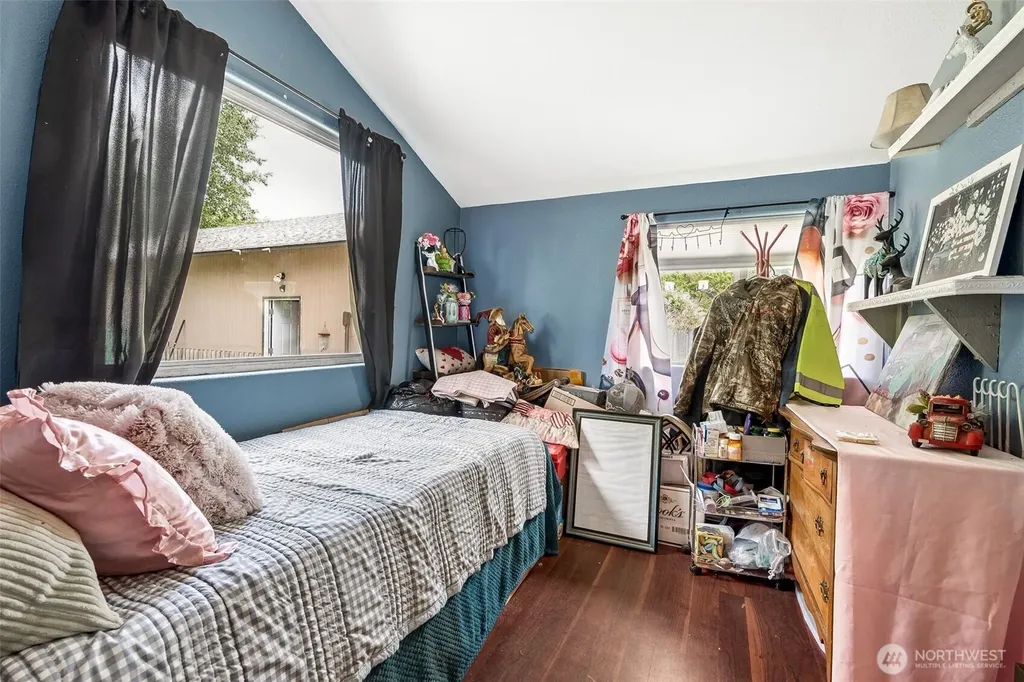 8512 Driftwood Lane Castle Rock WA 98611