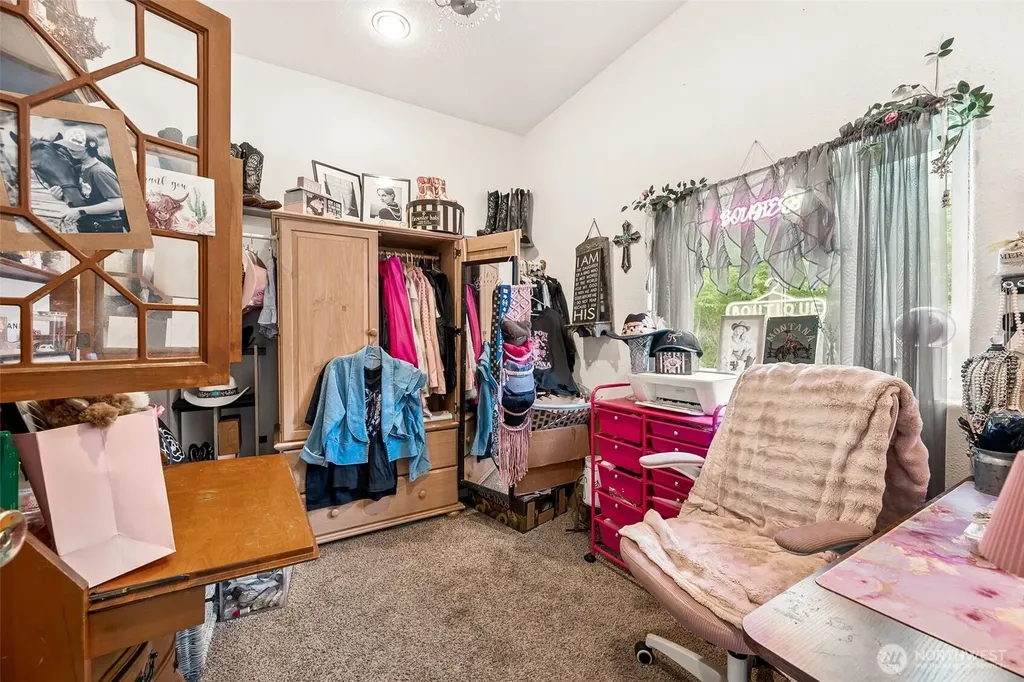 8512 Driftwood Lane Castle Rock WA 98611