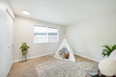 313 88th Street SE Everett WA 98208