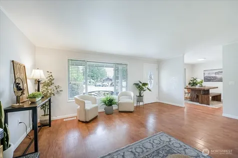 313 88th Street SE Everett WA 98208
