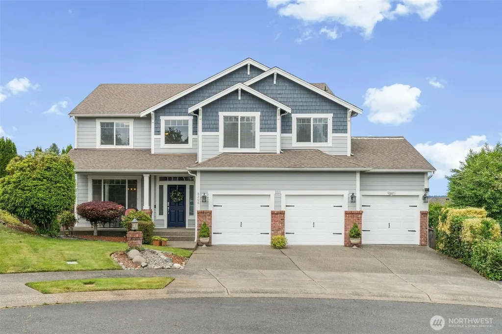 8206 70th Avenue Ct E Puyallup WA 98371