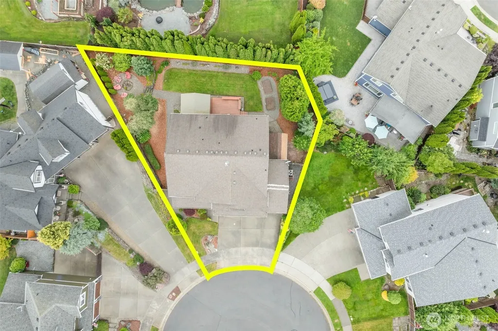 8206 70th Avenue Ct E Puyallup WA 98371