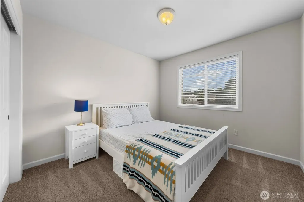 8206 70th Avenue Ct E Puyallup WA 98371