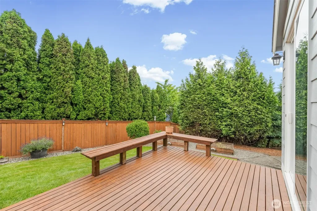 8206 70th Avenue Ct E Puyallup WA 98371
