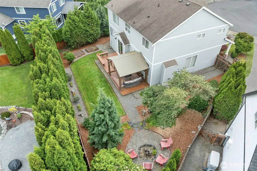 8206 70th Avenue Ct E Puyallup WA 98371