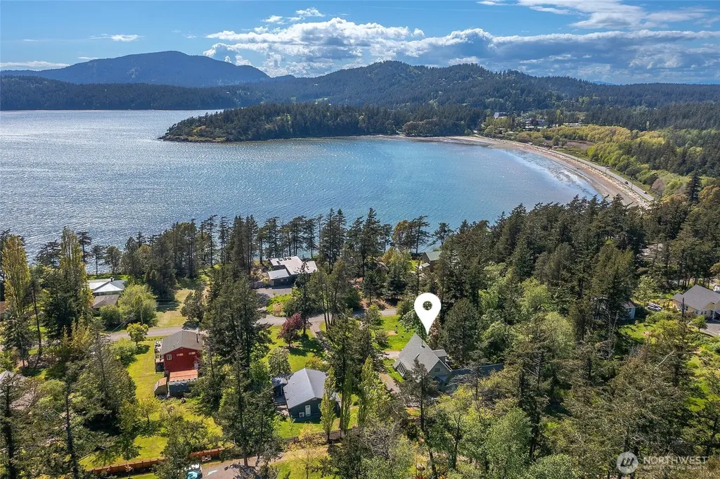 127 Montgomery Lane Orcas Island WA 98245