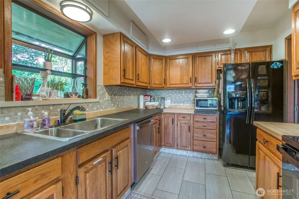 127 Montgomery Lane Orcas Island WA 98245