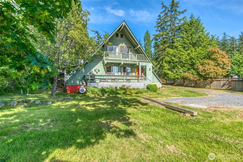127 Montgomery Lane Orcas Island WA 98245