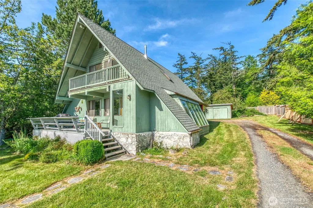 127 Montgomery Lane Orcas Island WA 98245