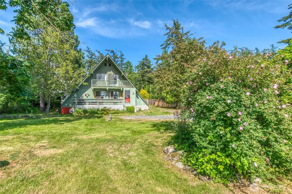 127 Montgomery Lane Orcas Island WA 98245