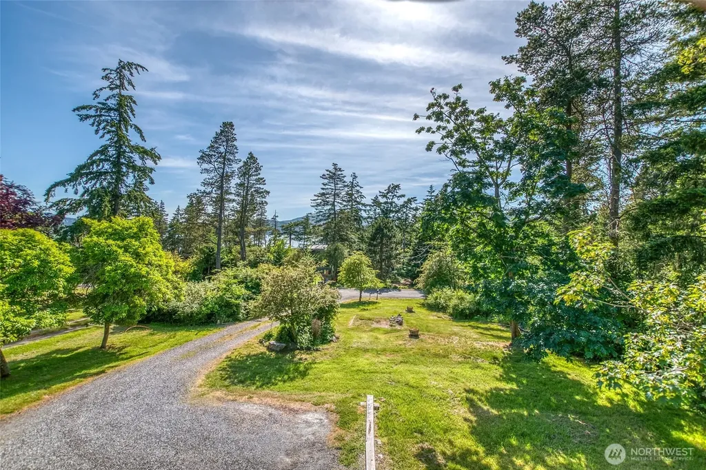 127 Montgomery Lane Orcas Island WA 98245