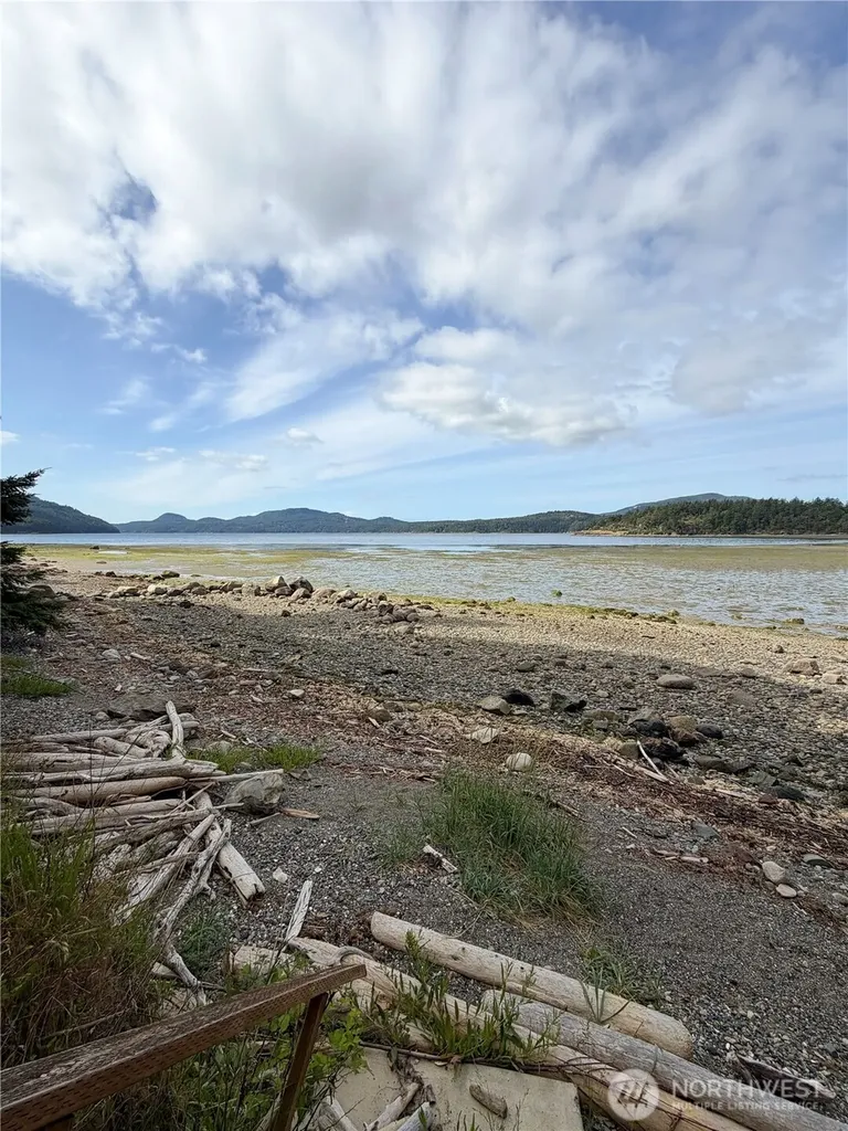 127 Montgomery Lane Orcas Island WA 98245