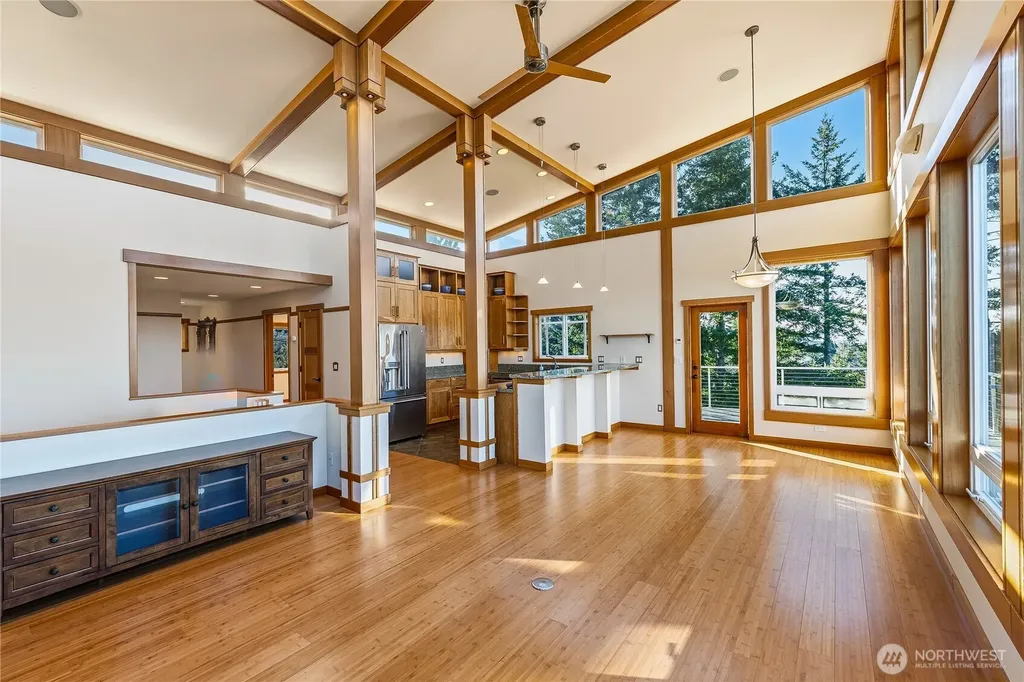 2020 Kansas Avenue Anacortes WA 98221