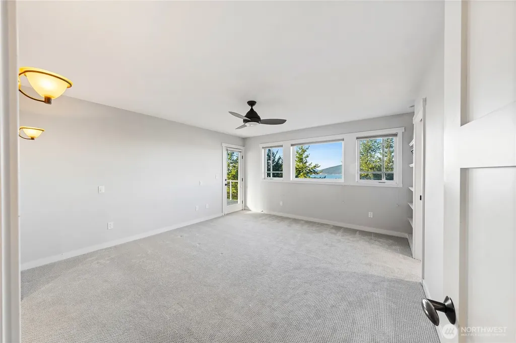 2020 Kansas Avenue Anacortes WA 98221
