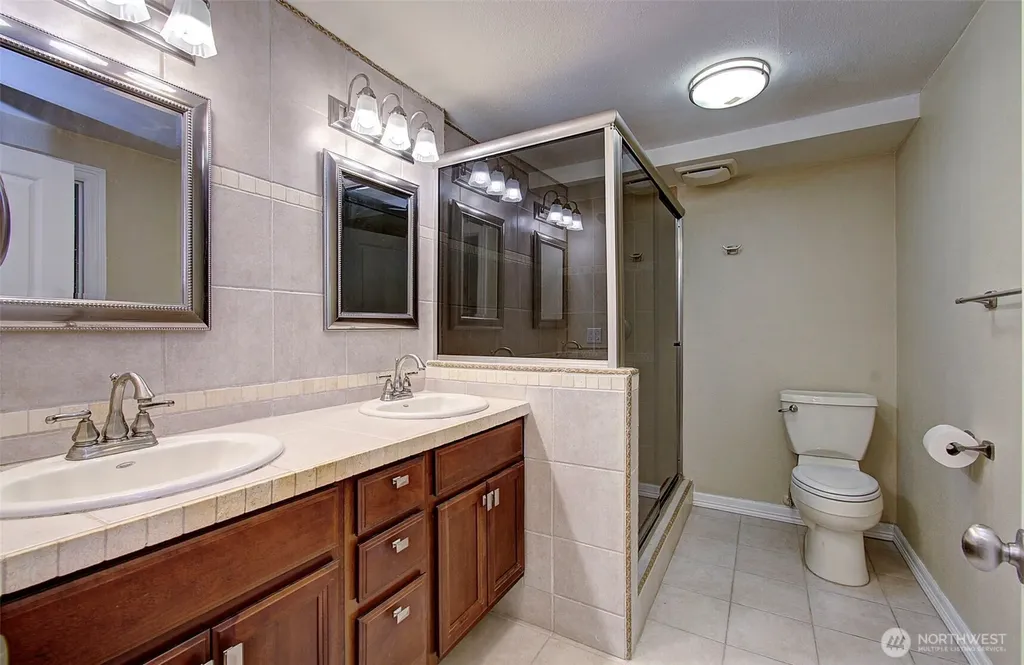 5585 E Evergreen Boulevard Vancouver WA 98661