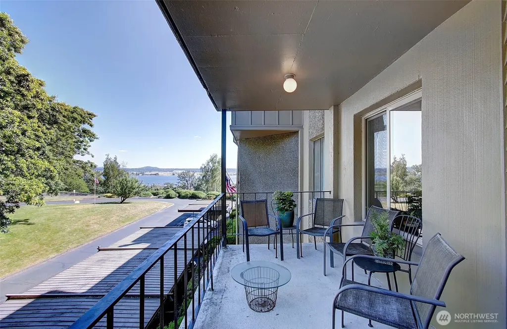 5585 E Evergreen Boulevard Vancouver WA 98661