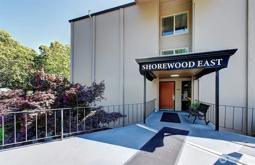 5585 E Evergreen Boulevard Vancouver WA 98661