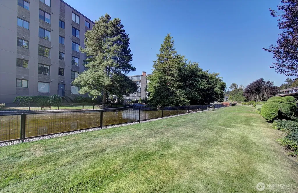 5585 E Evergreen Boulevard Vancouver WA 98661