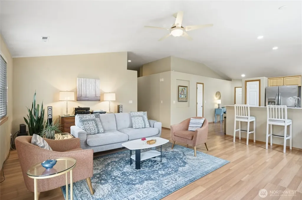 4645 L Street Washougal WA 98671