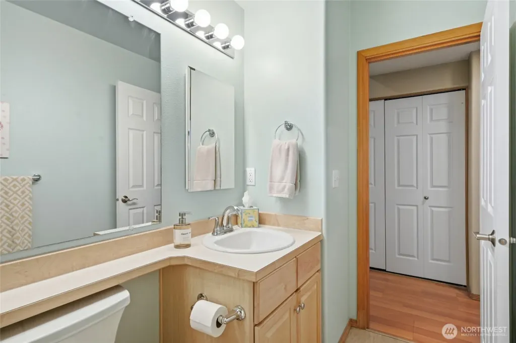 4645 L Street Washougal WA 98671