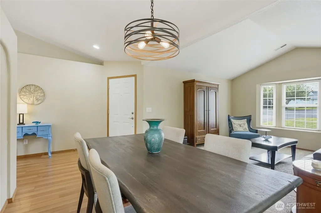 4645 L Street Washougal WA 98671