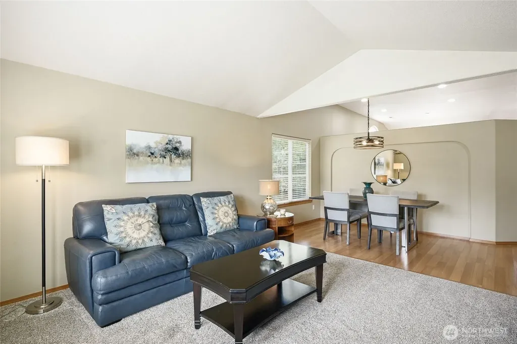 4645 L Street Washougal WA 98671